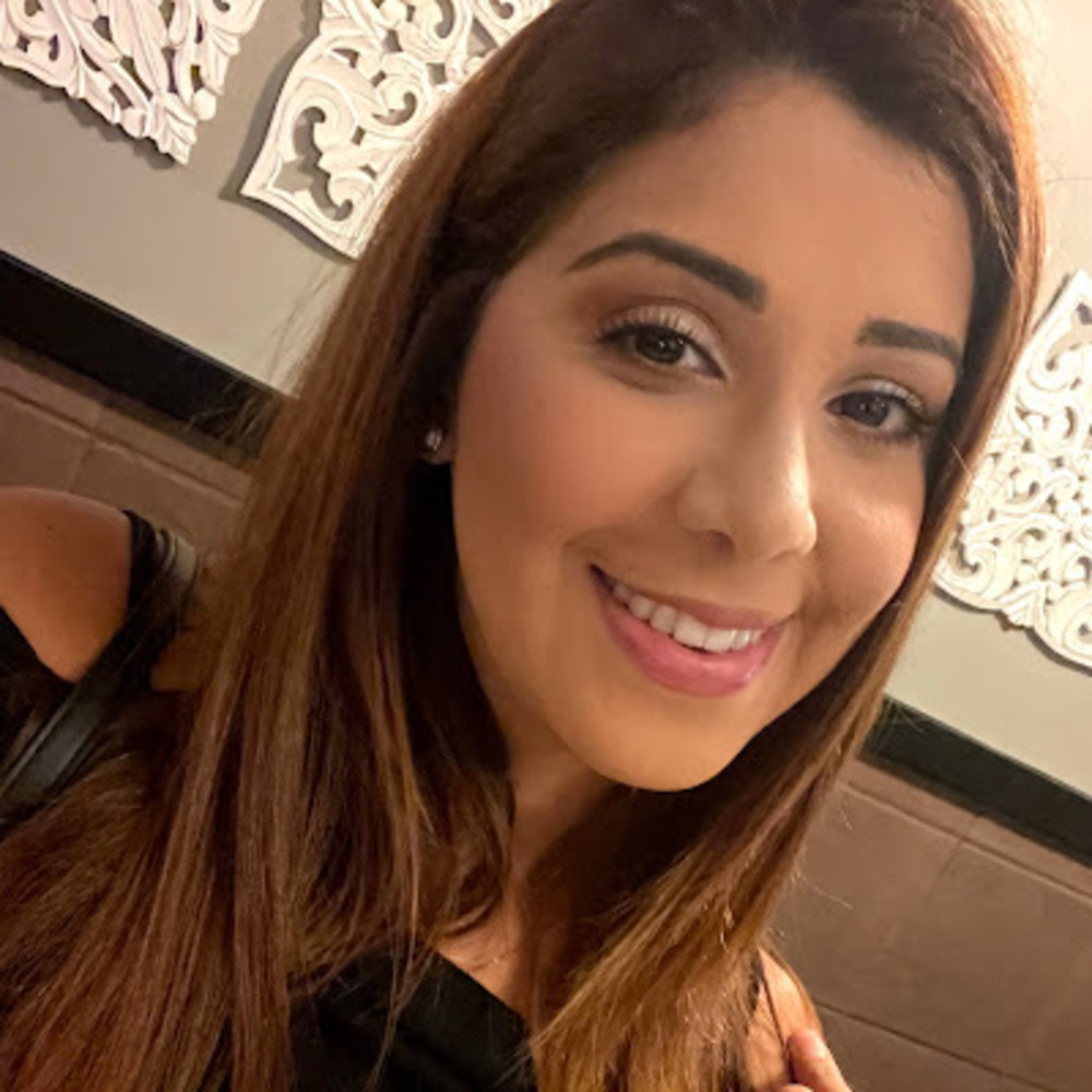 Meet your Posher, Luisana